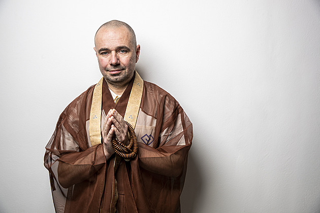 Jednoznačně nejúžasnější je vděk pacientů, říká japonský mnich s českým pasem