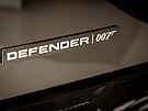 Land Rover Defender V8 Bond Edition