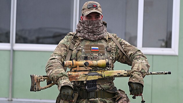 Cvičení ruských ozbrojených složek v Rostovské oblasti nedaleko východních hranic Ukrajiny (14. prosince 2021)