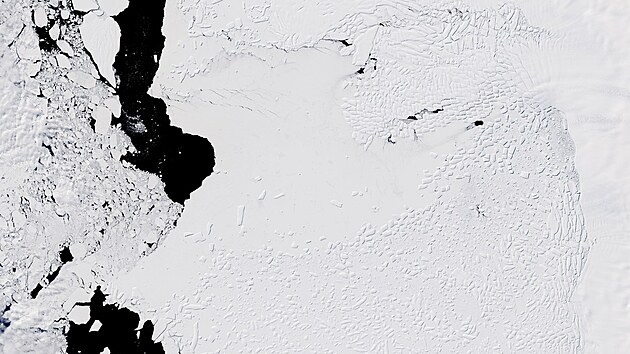 Ledovec Thwaites obsahuje dostaten mnostv vody na to, aby v ppad kompletnho rozputn zvil hladinu svtovch ocen a o 65 centimetr. (6. bezna 2019)