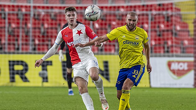 Daniel Samek (vlevo) ze Slavie a Marek Hlinka ze Zlna.