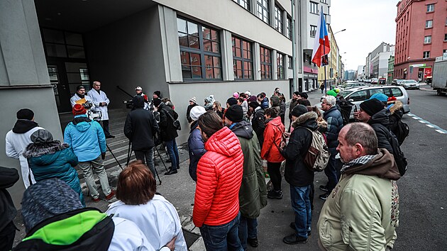 Paralelní lékařská komora uspořádala v pražských Vysočanech protestní akci...