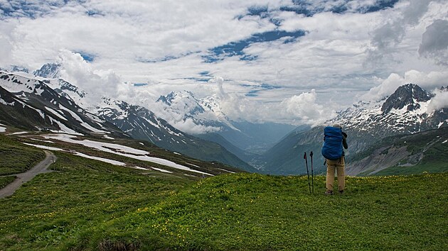 Turistick trasa Haute Route mezi Mont Blancem v Chamonix ve Francii a Matterhornem ve vcarskm Zermattu