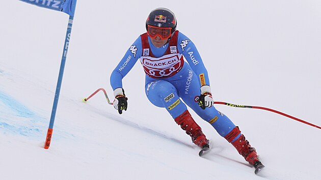 Sofia Goggiaov na trati superobho slalomu ve Svatm Moici.
