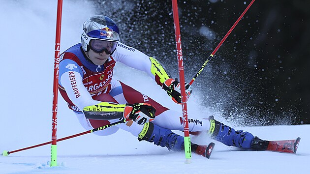 Marco Odermatt v obm slalomu v Alta Badii.