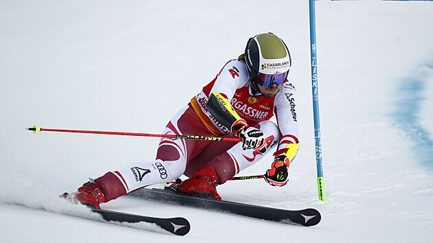 Manuel Feller v obm slalomu v Alta Badii.