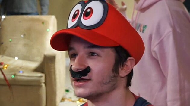 Streamer Nicro, který bhem patnácti dn ekl milionkrát slovo Mario.