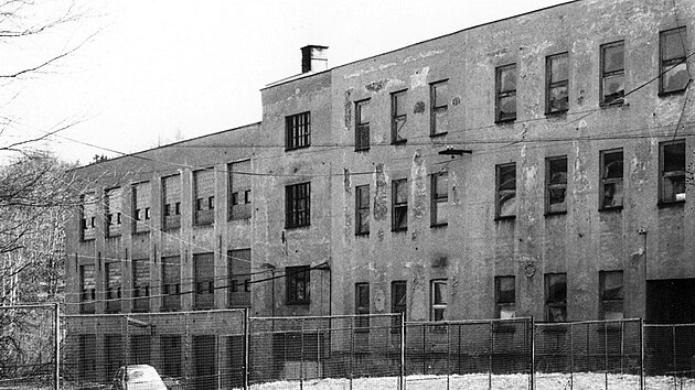 Kulturní centrum LaRitma vzniklo rekonstrukcí 150 let staré továrny firmy Singer, která byla založena v roce 1869.