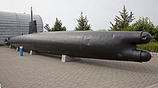 Japonská miniponorka HA.8 jako exponát Submarine Force Library & Museum v...