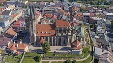Zrevitalizované Bartolom�jské návr�í v Kolín�