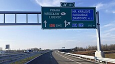 Řidičům se 15. prosince otevře nový dálniční úsek D35 z Opatovic nad Labem do...