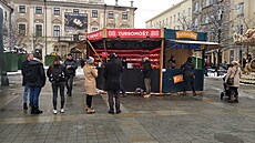 Váno�ní nabídku mají, ale váno�ní trhy to nejsou. Jsou to toti� zimní zahrádky,...