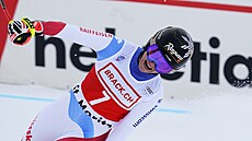 Lara Gutová-Behramiová v cíli superobího slalomu ve Svatém Moici.