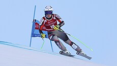 Ragnhild Mowinckelová v superobím slalomu ve Val D'Isere.