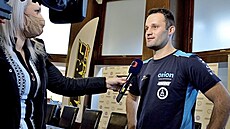 Milan Engel se rozhodl startovat v drsné kategorii pro pravov�rné dakaristy....