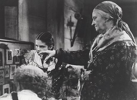 Slavná filmová babika Terezie Brzková byla laskavá i drsná.