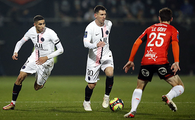Pařížské hvězdy jen remizovaly v Lorientu, Ramos navíc dostal červenou