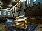 Univerzita Karlova si nechala v Karolinu nainstalovat nov� varhany. (13....