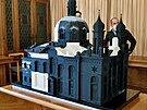 Plastov� model b�val� synagogy v Olomouci, kterou zni�ili nacist�, vytiskli...
