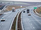 Nov oteven dlnice D11 mezi Hradcem Krlov a Jarom (21. 12. 2021)