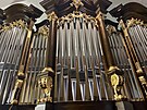 Nov� varhany v kostele Nejsv�t�j�� Trojice v Dob��i za 4,3 milionu korun. Lid�...
