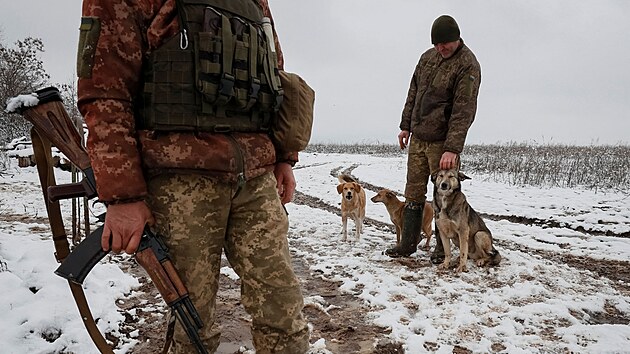 Ukrajint vojci u obce Zajcevo v Donck oblasti (18. prosince 2021)