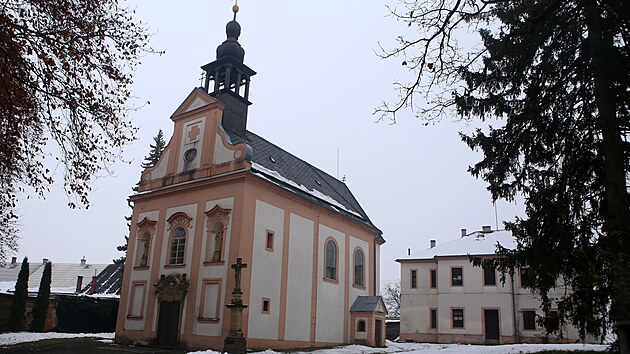 Kostel mskokatolick crkve  v Chudobn