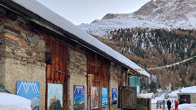 Are�l Messnerova muzea pod Ortlerem je decentn� za�len�n do m�stn� z�stavby.