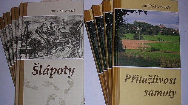 Před pěti lety představil Jiří Čáslavský svoji prvotinu Šlápoty, teď ji doplnila druhá publikace nazvaná Přitažlivost samoty.