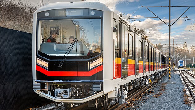 koda Transportation pedstavila první kompletní soupravu metra pro Varavu
