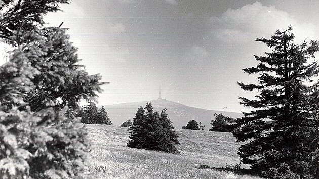Hora Dlouhé Stráně před zahájením výstavby na konci 70. let
