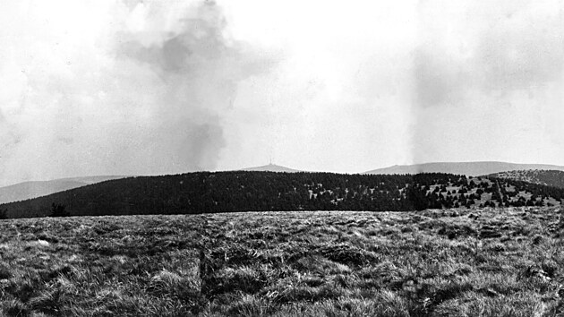 Panorama hory Dlouhé Stráně na konci 70. let před zahájením výstavby horní nádrže