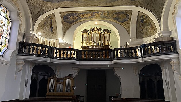 Nov varhany v kostele Nejsvtj Trojice v Dobi za 4,3 milionu korun. Lid si je budou moci poprv poslechnout o Vnocch 2021.