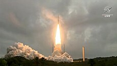 Raketa Ariane 5 z kosmodromu Kourou ve Francouzské Guyan odstartovala s...