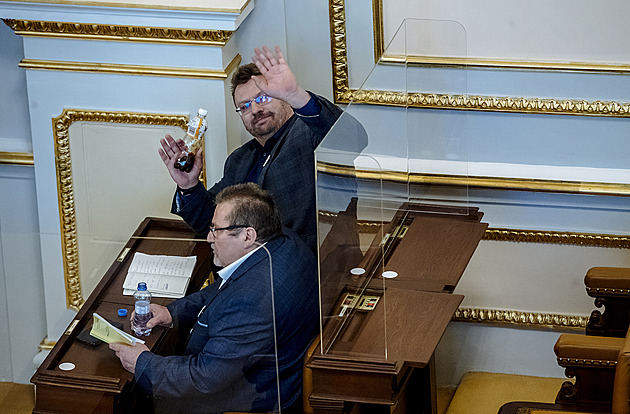 O Dukovany zabojují všichni tři uchazeči. Termín pro nabídky je konec října