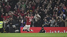 Scott McTominay z Manchesteru United oslavuje gól.
