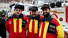 TATRA Rallye Pa�í�-Dakar - posádka. Zleva: Tomá� Tome�ek, Karel Loprais a...