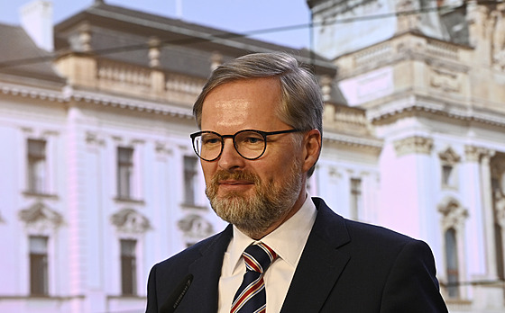 Premiér Petr Fiala na tiskové konferenci po jednání vlády. (5. ledna 2022)