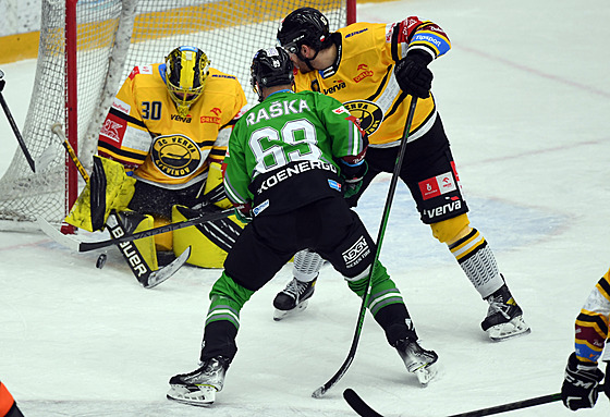 Utkání 39. kola hokejové extraligy BK Mladá Boleslav - HC Verva Litvínov. Adam...