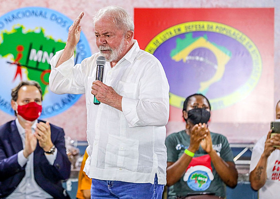 Bývalý brazilský prezident Luiz Inácio Lula da Silva má velkou šanci, že znovu...