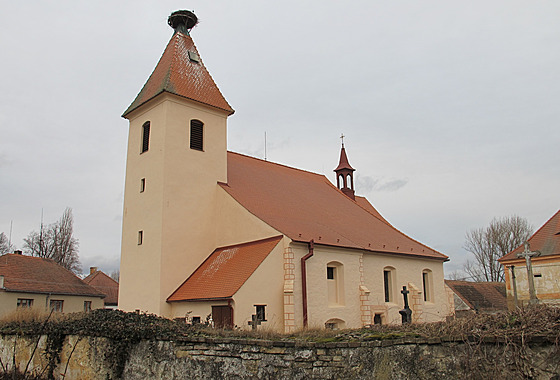 Kostel svatého Petra a Pavla ve Strýicích na eskobudjovicku je nominovaný na cenu Památky dkuji. 