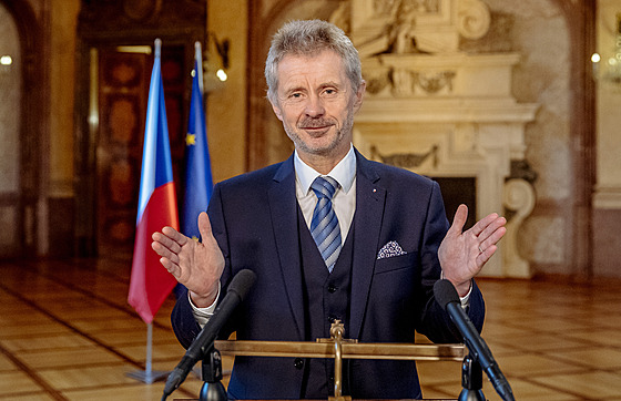 Předseda senátu Miloš Vystrčil při svém novoročním projevu. (1. ledna 2022)