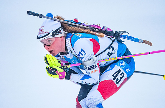 Markéta Davidová na trati sprintu v Oberhofu.