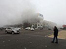 Následky nepokoj v kazachstánském mst Almaty.  Na snímku je ohoelá budova...