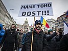 V Praze demonstrovali odprci povinného okování proti covidu-19. (9. ledna...