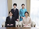 Japonský korunní princ Akiino, korunní princezna Kiko a jejich dti, princ...