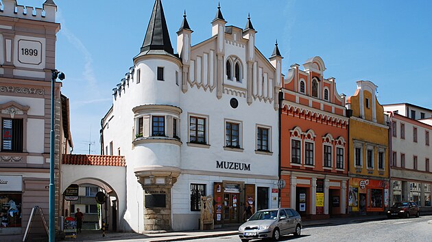 V dom, v nm il a do svho odvleen do Brixenu Karel Havlek Borovsk, je dnes Muzeum Vysoiny.
