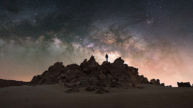 Snímek Olivera Beneše, který získal Canon Junior Award v roce 2018, nazvaný Thousand stars
