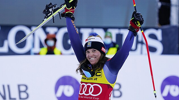 vdka Sara Hectorov slav vtzstv v obm slalomu v Kranjsk Goe.