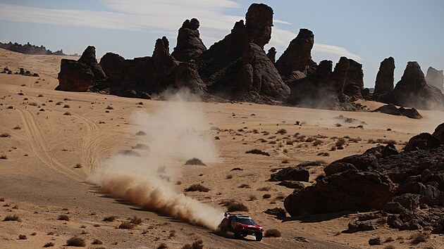 Momentka z prvn etapy Rallye Dakar.
